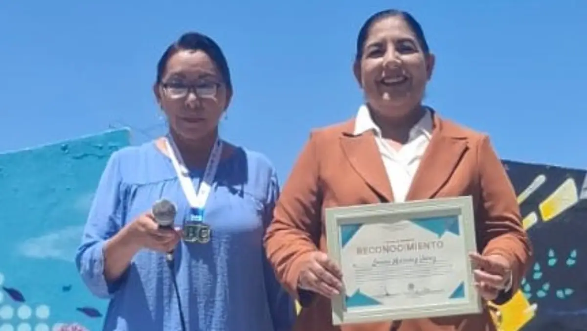 Reconocen a Lorena Meléndez Yáñez, por su trayectoria que inspira a las nuevas generaciones de Baja California